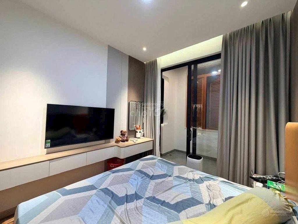 Cho thuê nhà 1 trệt 2 lầu Phường Chánh Nghĩa 3PN-3WC Nội thất đầy đủ