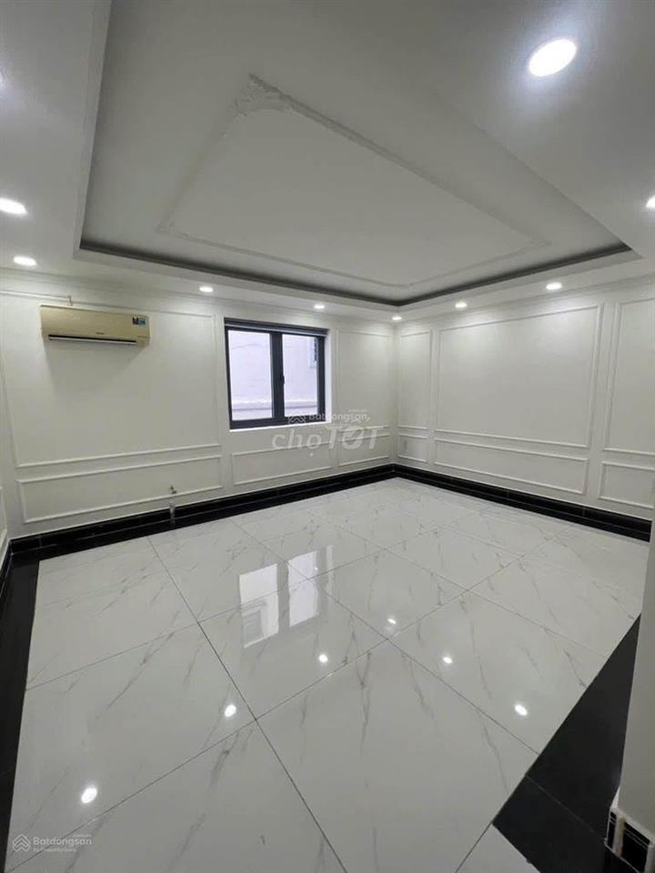 Cho thuê nhà 1 trệt 3 lầu Mặt tiền kinh doanh Khu ĐR Phúc Đạt 7PN-5WC