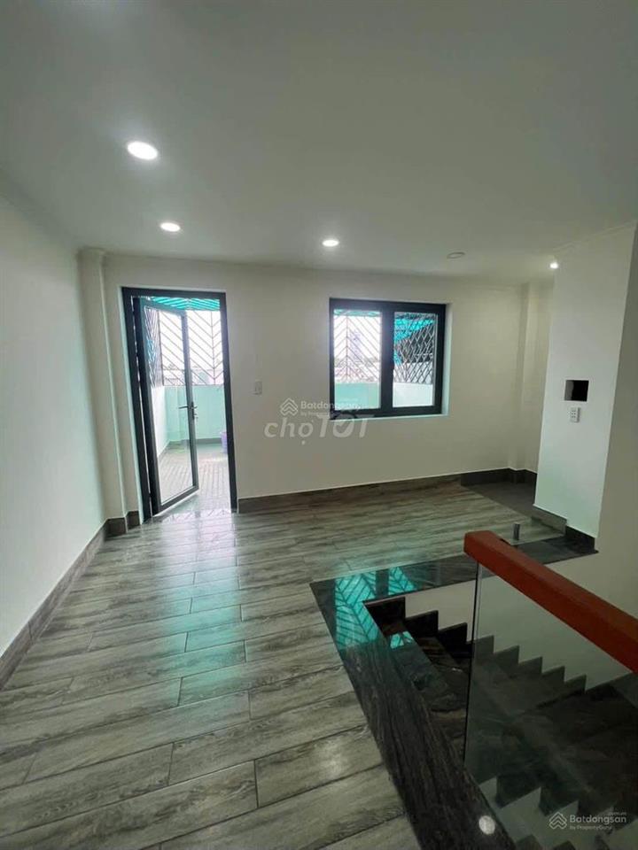 Cho thuê nhà 1 trệt 3 lầu Mặt tiền kinh doanh Khu ĐR Phúc Đạt 7PN-5WC