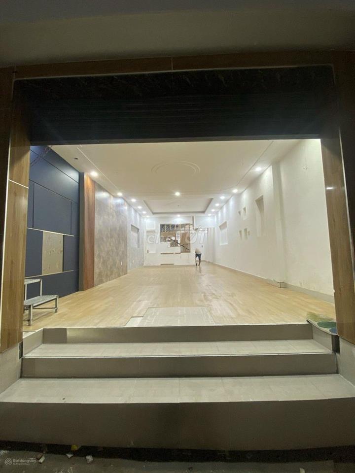 Cho thuê nhà KDC Chánh Nghĩa, Thủ Dầu Một - Dt: 5x20, 1 trệt 2 lầu