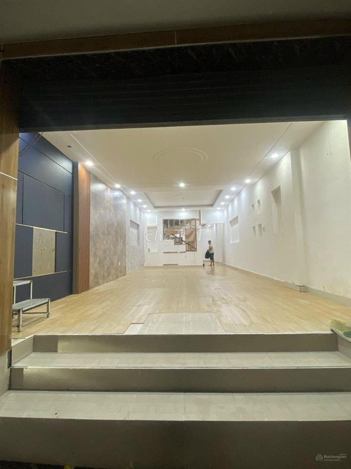 Cho thuê nhà KDC Chánh Nghĩa, Thủ Dầu Một - Dt: 5x20, 1 trệt 2 lầu
