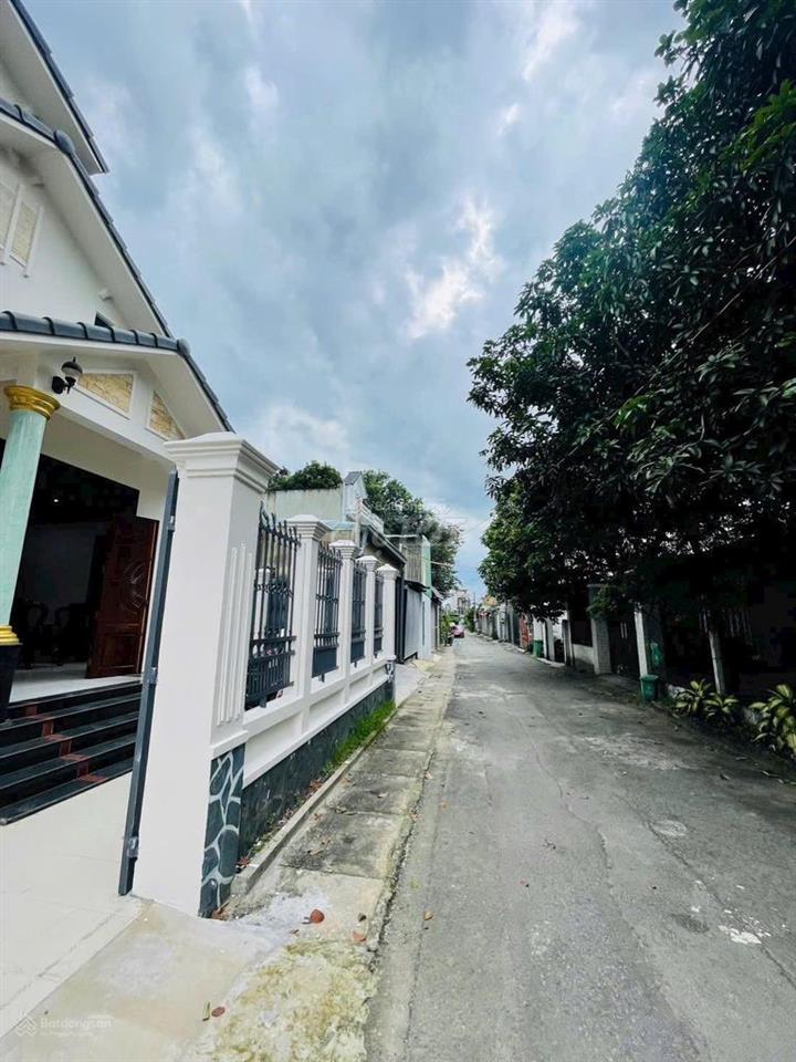 Cho thuê nhà 1 trệt 1 lầu Phường Hiệp Thành 4PN-4WC Gần  ĐH Bình Dương
