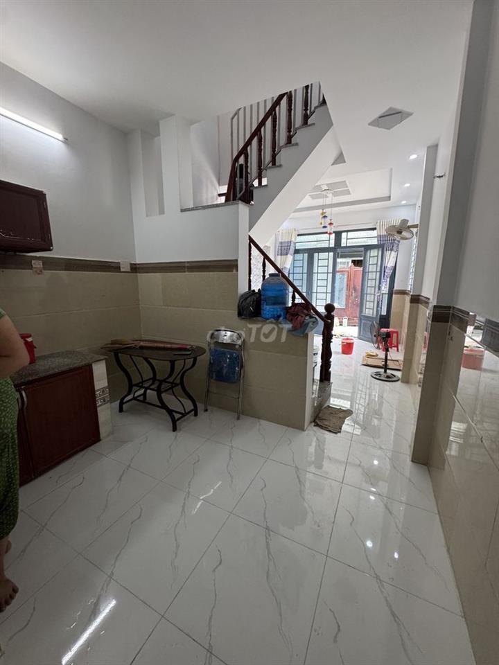 Kẹt tiền bán nhà chính chủ