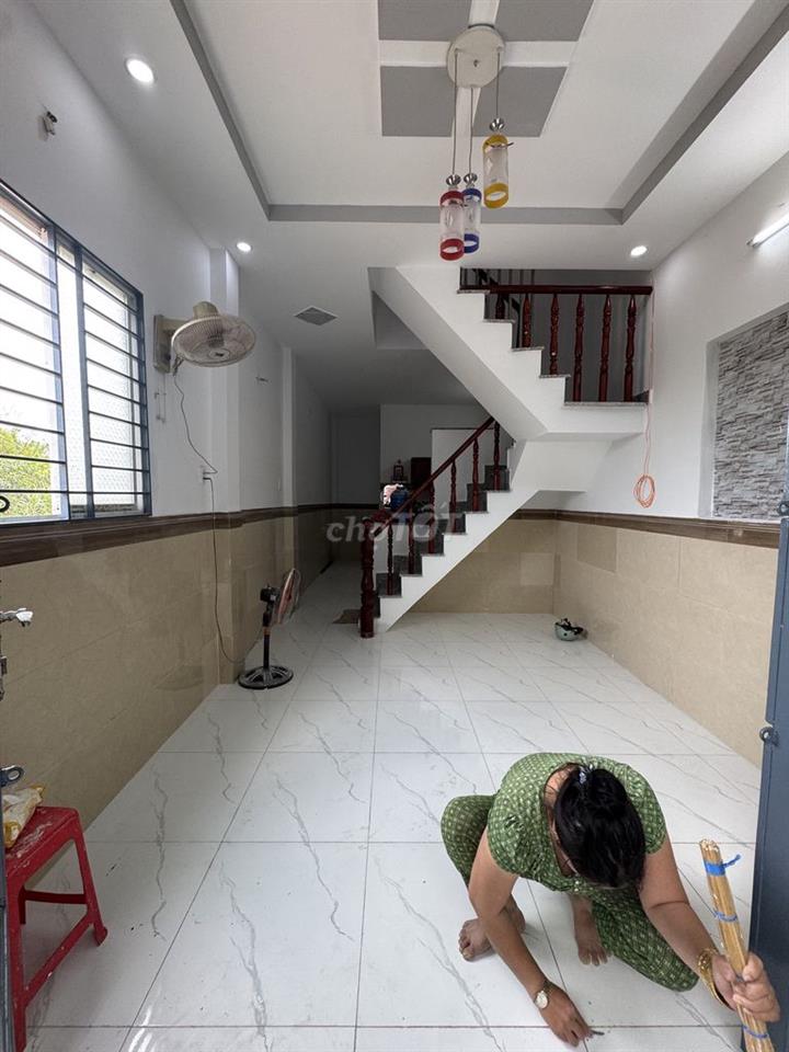 Kẹt tiền bán nhà chính chủ