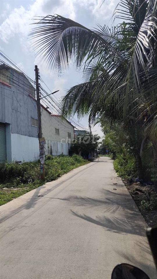 Cần bán gấp lô đất thổ cư 100m2/giá 700tr