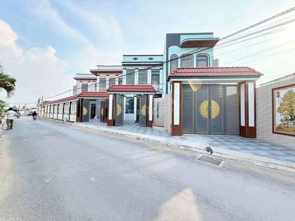 CHỦ GỬI BÁN GẤP NHÀ 1 TRỆT 1 LẦU MẶT TIỀN ĐƯỜNG CỘNG ĐỒNG LỘC HẬU