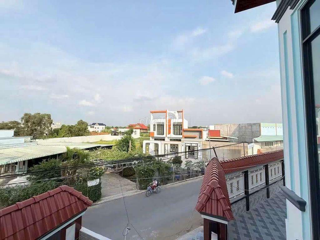 CHỦ GỬI BÁN GẤP NHÀ 1 TRỆT 1 LẦU MẶT TIỀN ĐƯỜNG CỘNG ĐỒNG LỘC HẬU