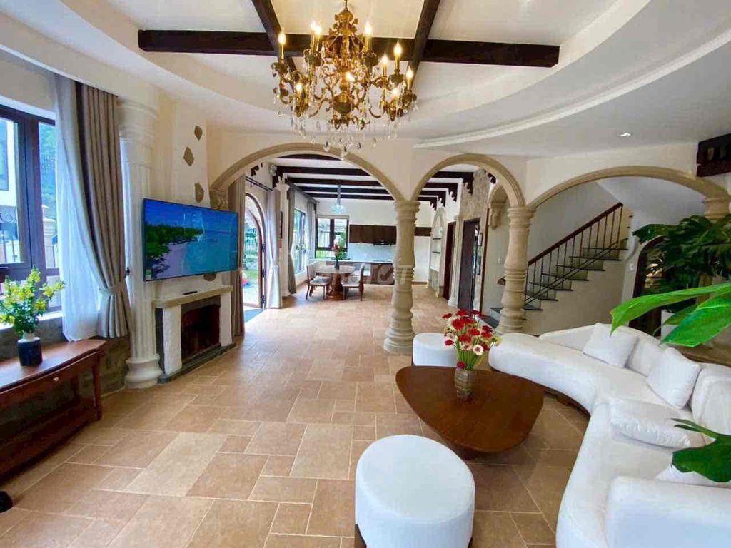 VILLA PHONG CÁCH BẮC ÂU NGAY KHU BIỆT THỰ AN SƠN SANG TRỌNG