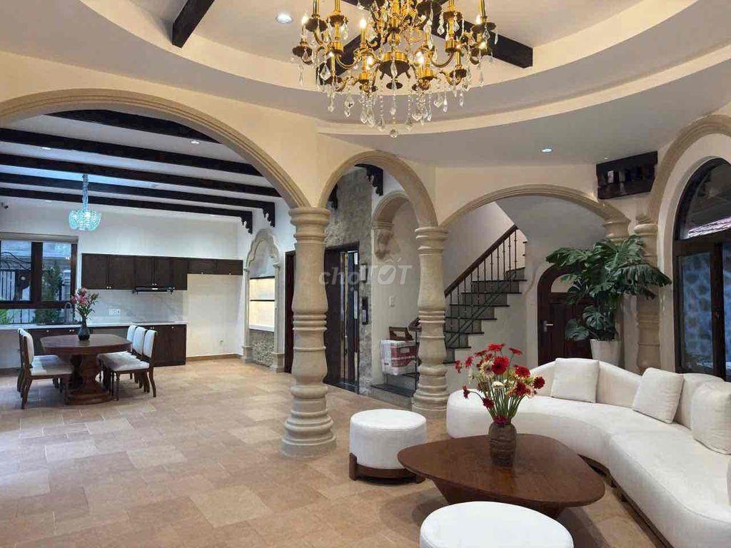 VILLA PHONG CÁCH BẮC ÂU NGAY KHU BIỆT THỰ AN SƠN SANG TRỌNG