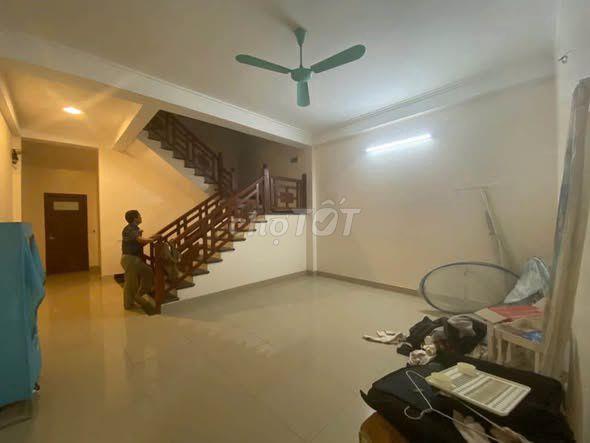 NHÀ ĐẸP MẶT PHỐ ĐỒNG NGUYÊN - MẶT TIỀN 5,5M