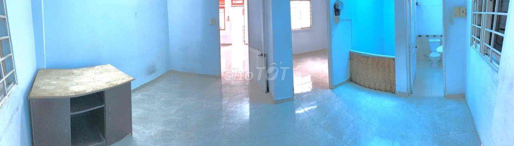 CHO THUÊ TẦNG 2, LỐI ĐI RIÊNG, QUẬN 10