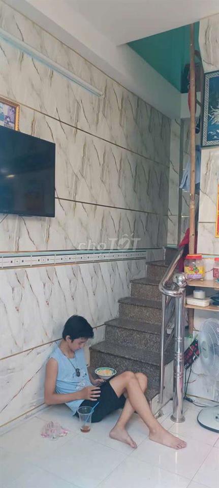 cần bán nhà Q3