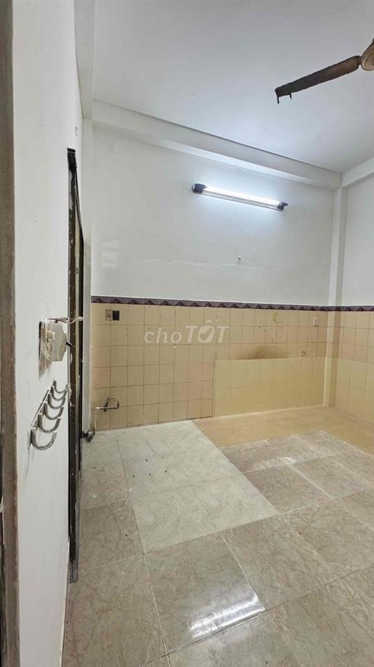 CHO THUÊ PHÒNG GIÁ TỐT – KHU PHÚ LÂM | GIỜ GIẤC TỰ DO, CHÌA KHÓA RIÊ