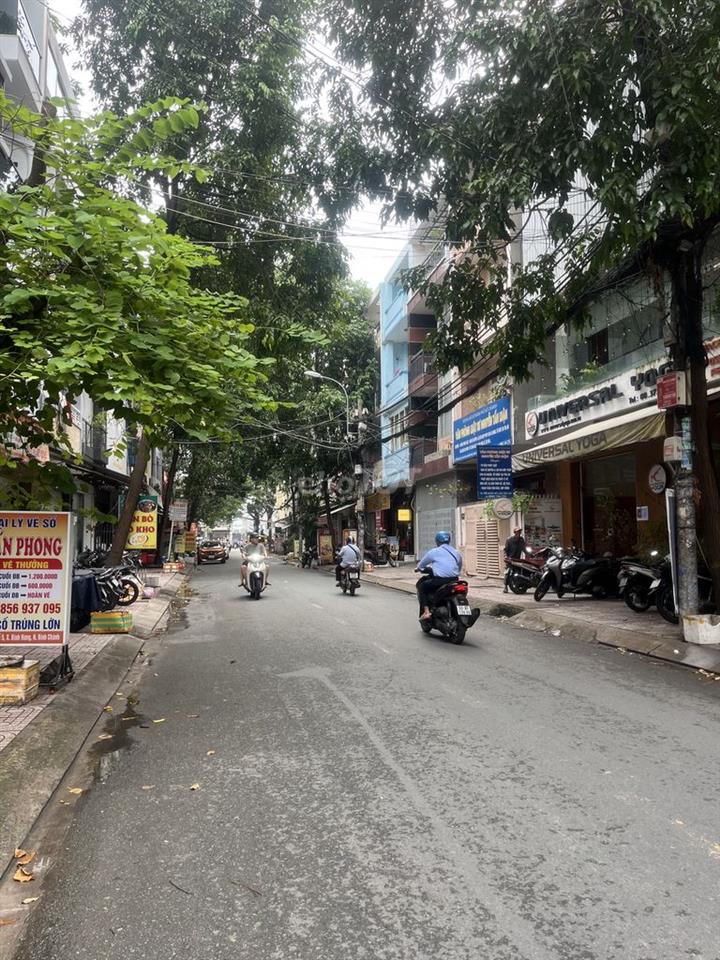 Bán nhà đường số 5 Phạm Hùng. DT 5x15m 1 trệt 2 lầu ST.