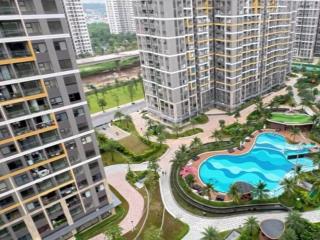 studio có tầm nhìn ra hồ bơi