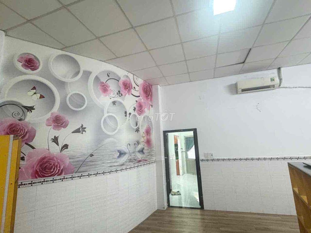 Bán gấp nhà cấp 4 ( diện tích 100m2) giá rẻ