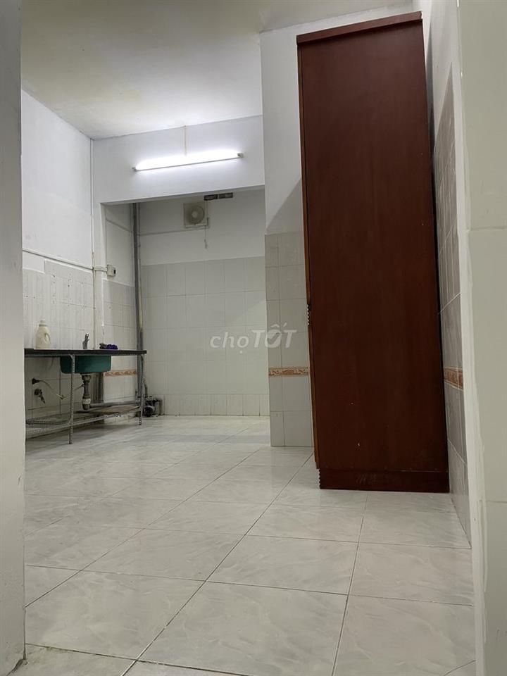 Cho thuê nhà nguyên căn hẻm 482 Nơ Trang Long