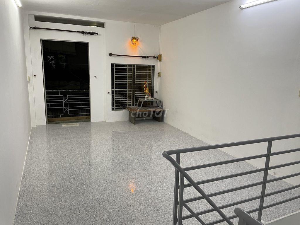 Cho thuê nhà nguyên căn hẻm 482 Nơ Trang Long