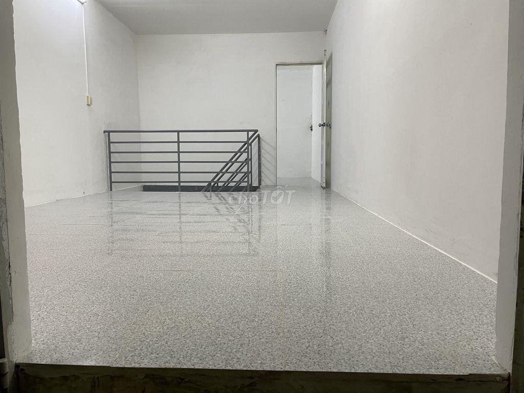 Cho thuê nhà nguyên căn hẻm 482 Nơ Trang Long