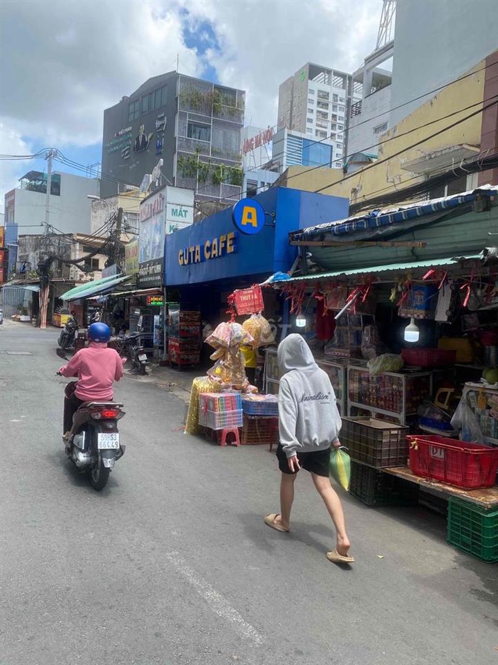 HOA HỒNG 1 THÁNG TIỀN THUÊ CHO NGƯỜI GIỚI THIỆU   MẶT BẰNG THÍCH HỢP B