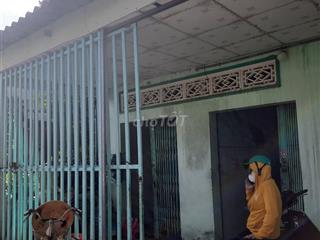Bán nhà cấp 4 khu dân cư