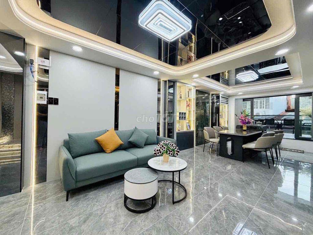NHÀ PHỐ MỚI XÂY NỘI THẤT CAO CẤP