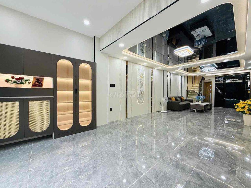 NHÀ PHỐ MỚI XÂY NỘI THẤT CAO CẤP
