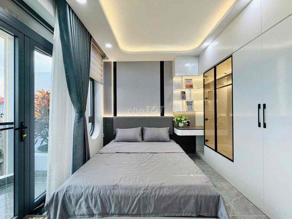 NHÀ PHỐ MỚI XÂY NỘI THẤT CAO CẤP