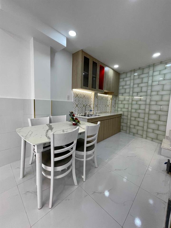 Nhà 2 tầng Bình Trị Đông Bình Tân Giá hơn 2tỷ xíu 22m2