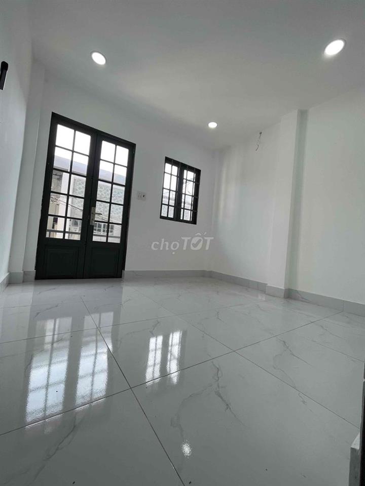 Nhà 2 tầng Bình Trị Đông Bình Tân Giá hơn 2tỷ xíu 22m2