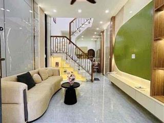 BÁN NHÀ TỈNH LỘ 10, 32M², TRỆT LẦU, NGỦ TRỆT, HXH, GIÁ DƯỚI 2.9 TỶ