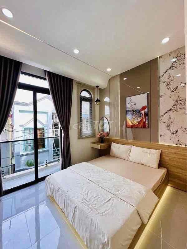 BÁN NHÀ TỈNH LỘ 10, 32M², TRỆT LẦU, NGỦ TRỆT, HXH, GIÁ DƯỚI 2.9 TỶ