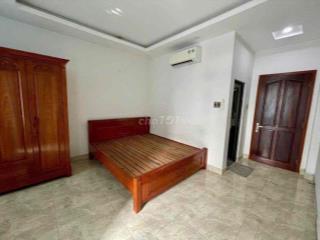 Chính chủ cho thuê 3 phòng trong nhà nguyên căn, giờ giấc