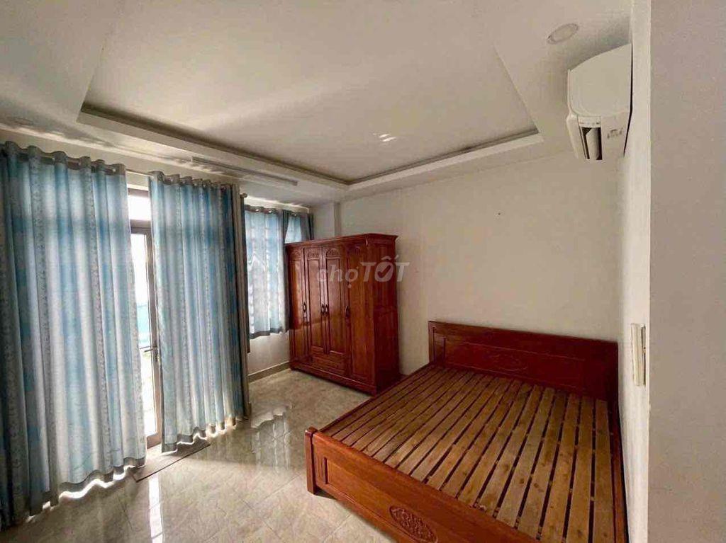 Chính chủ cho thuê 3 phòng trong nhà nguyên căn, giờ giấc