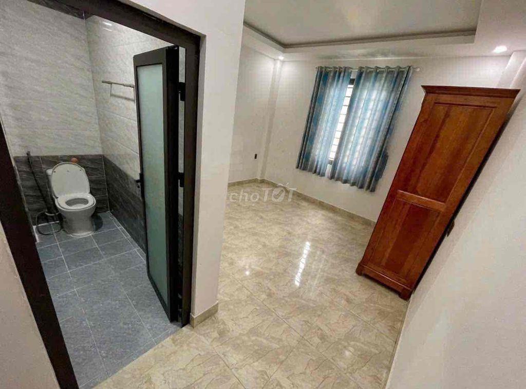 Chính chủ cho thuê 3 phòng trong nhà nguyên căn, giờ giấc