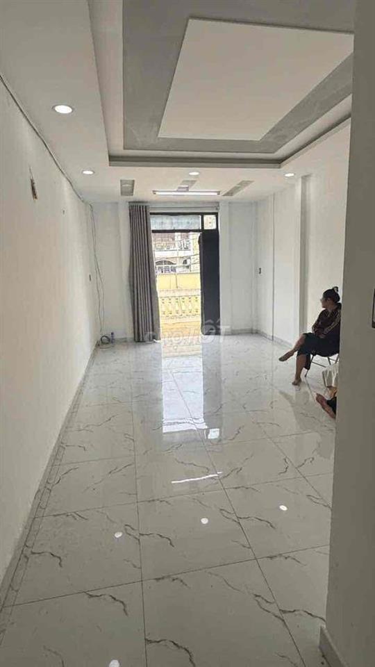CHO THUÊ NHÀ QUẬN 8 GẦN CẦU NHỊ THIÊN ĐƯỜNG