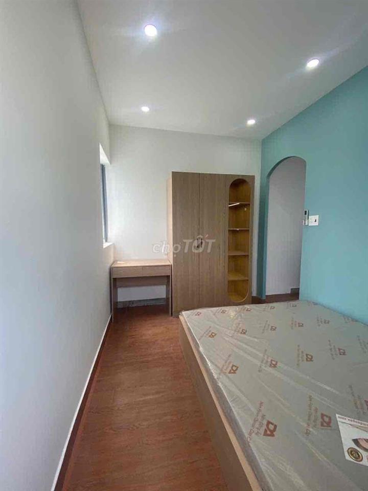CHDV full nội thất, tách bếp, ban công