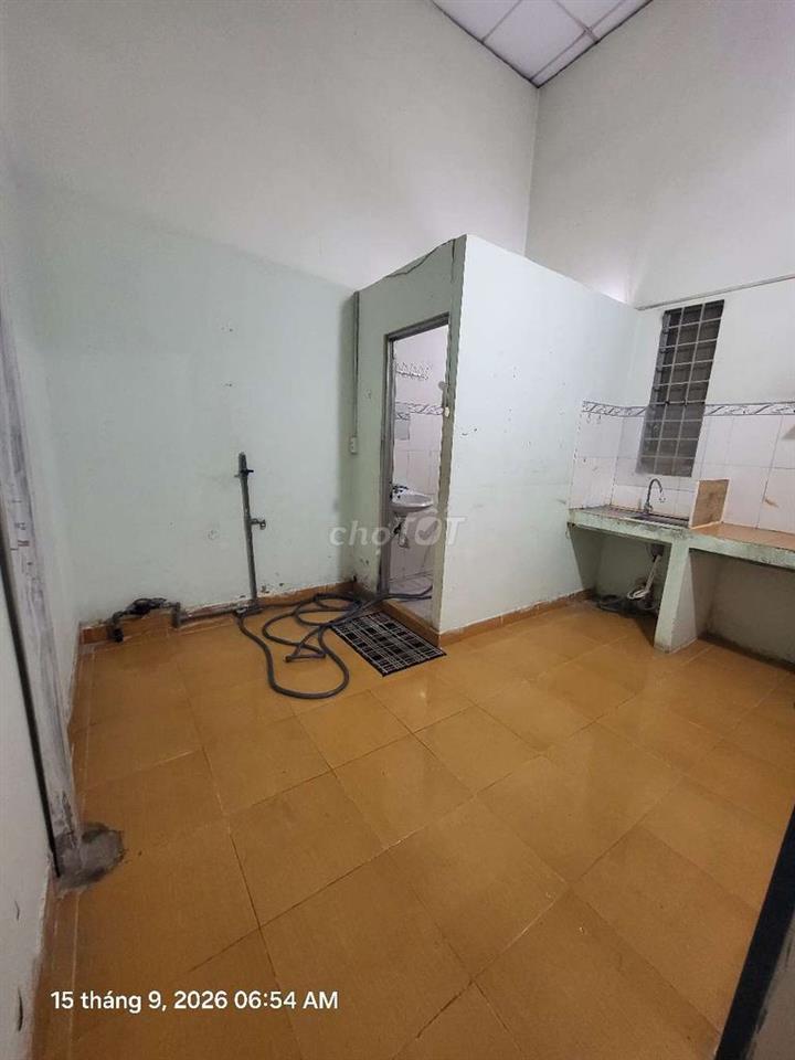Nhà nguyên căn cho thuê tại đường trương văn thành 