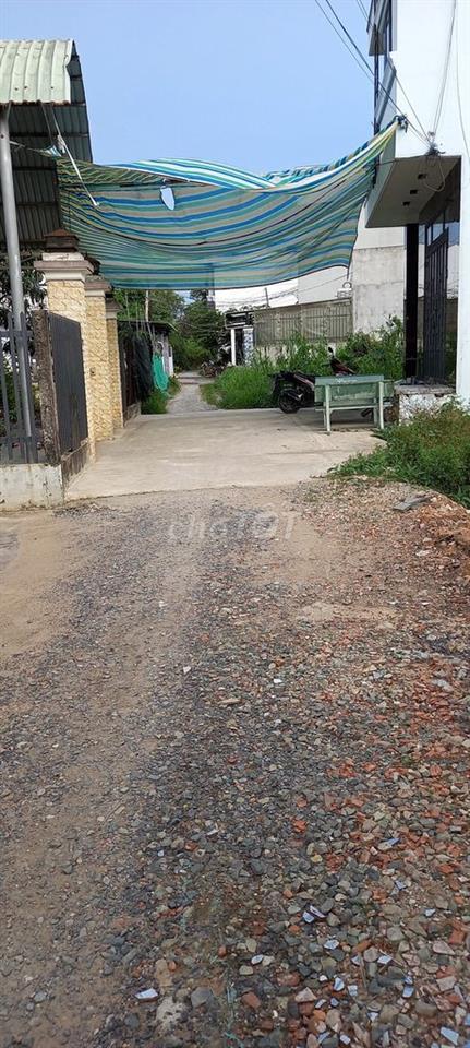 ÁN NHANH -ĐẤT HỰU THẠNH, ĐỨC HÒA ,LONG AN