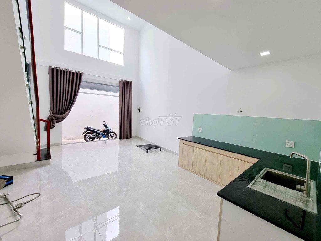 NHÀ MỚI 2 PHÒNG NGỦ