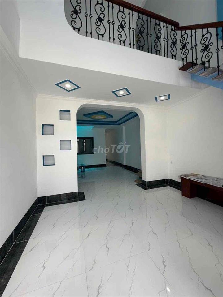 NHÀ MỚI 3 PHÒNG NGỦ LỘ OTO ĐẬU THOẢI MÁI
