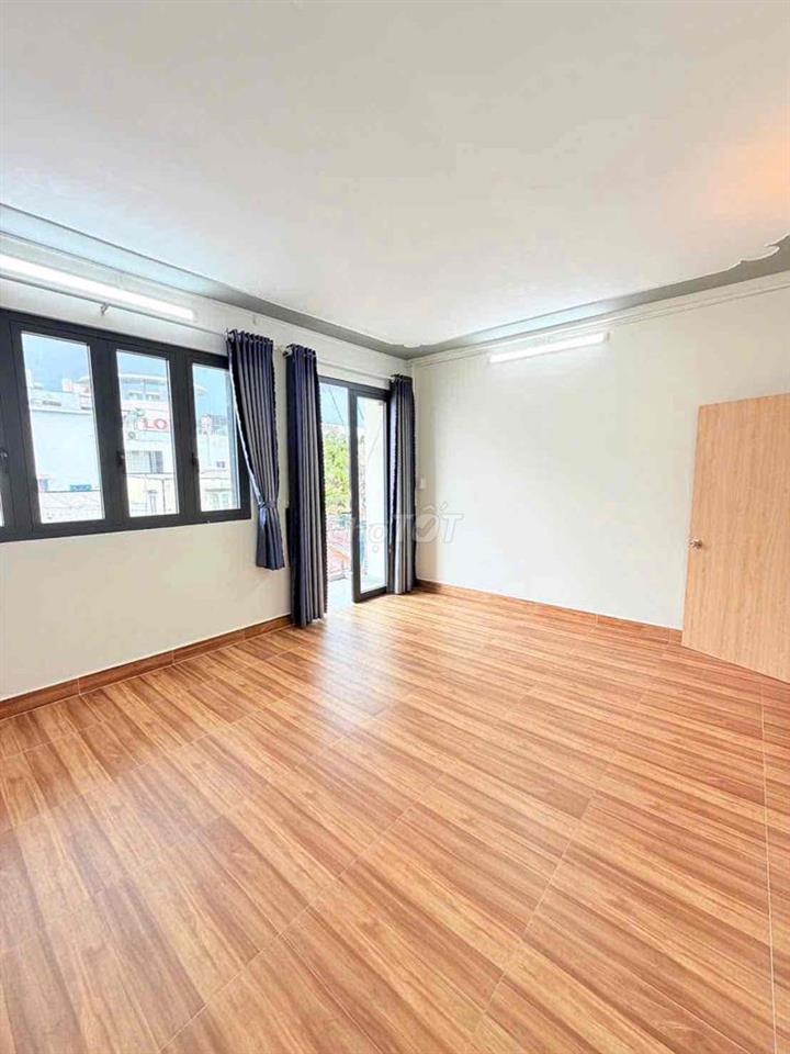 NHÀ HẺM GẦN LOTE