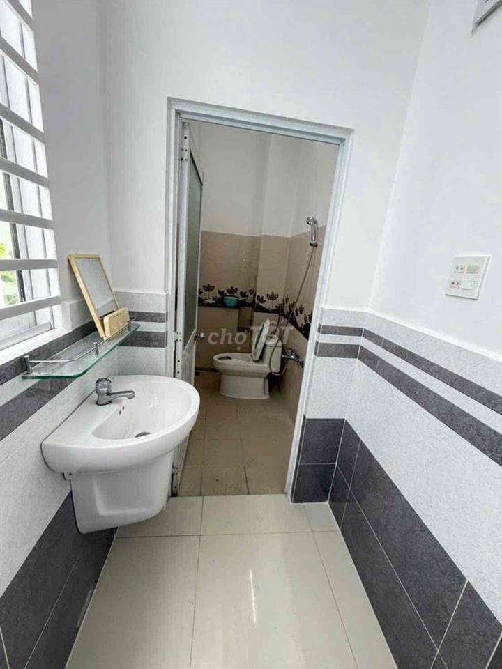 cho thuê nhà kdc hưng phú 1