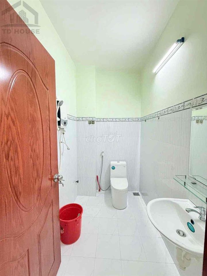CHO THUÊ NHÀ KDC CÔNG TRÌNH 8