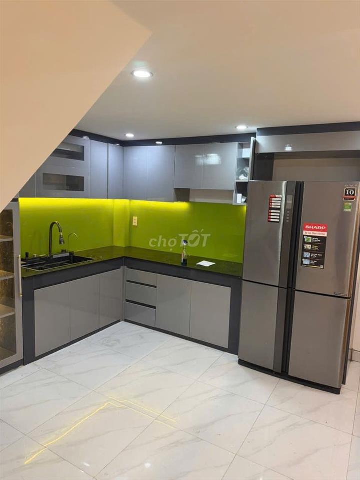 Nhà hẻm xe hơi đường Chiến Lược
