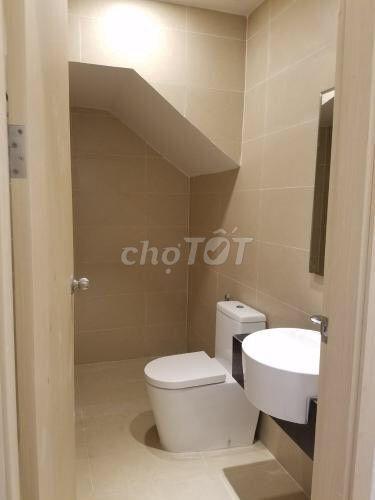 CHÍNH CHỦ ĐỊNH CƯ CẦN BÁN GẤP SHOPHOUSE RICHSTAR NOVALAND