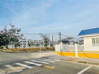 cần bán lỗ lô đất tại Bàu Bàng