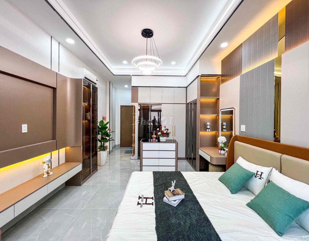 NHÀ PHỐ LUXURY – RA MẮT HÔM NAY 1 TRỆT 2 LẦU – NỘI THẤT CAO CẤP