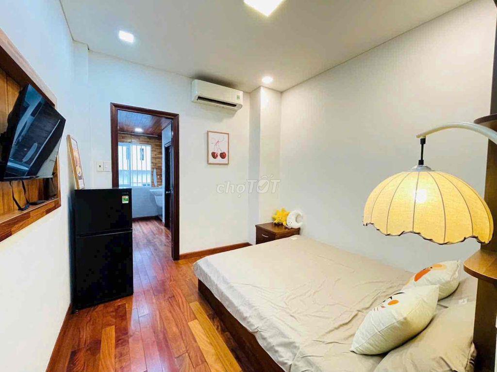 1PN Tách Bếp Có Máy Giặt Riêng - Full Đồ Gỗ- Tô Hiến Thành Q10 Không