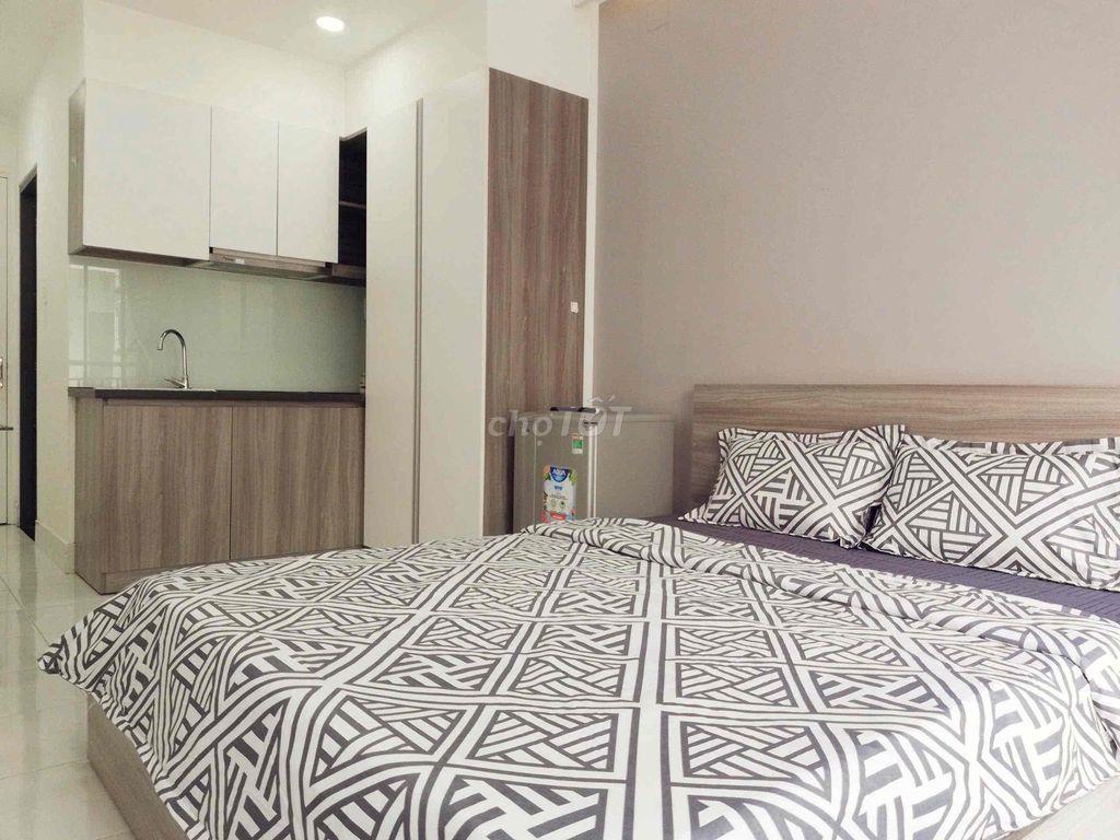 Cho Thuê Studio Ban Công Lớn Sư Vạn Hạnh Quận 10 Gần Vạn Hạnh Mall Ful